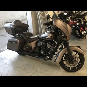 Meet your Posher, Chris